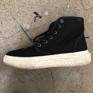 Sneakers Canvas Boots Black Rubber Sole 9 size Street style Model off duty